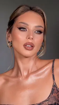 Makeup |template