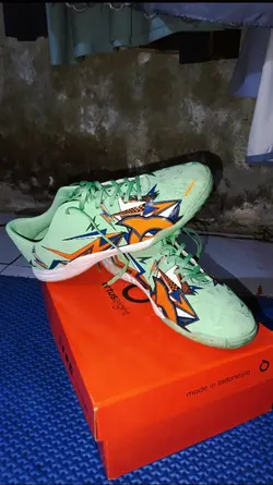 sepatu futsal
