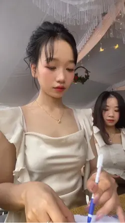 1 vd tua nhanh