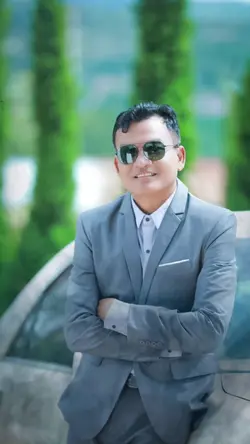 တေးသံရှင်ကိုခန့်