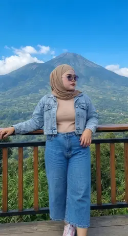 gunung Kawi 