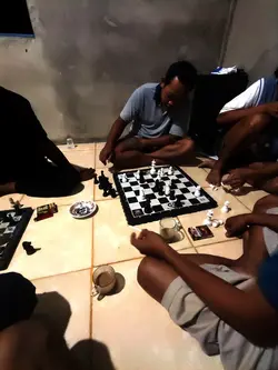 biarkan bro mengetik