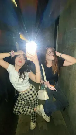 VERSI NO MIRROR 