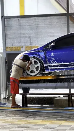 Car wash cinematic