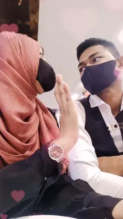 চোখটা থেকে মুখটা 