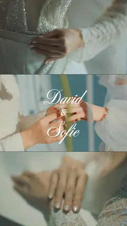 WEDDING MOMENT