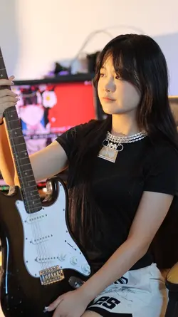 Kia​Her​Hmong​