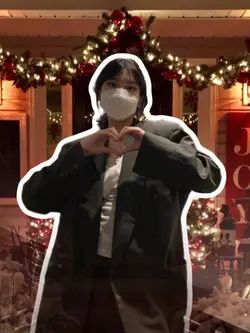 <33