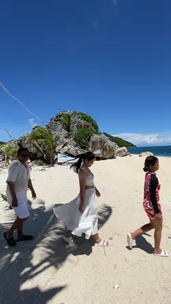 WALK TRAVEL TIKTOK