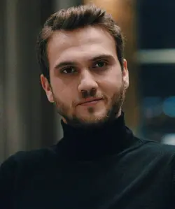 bir güldün