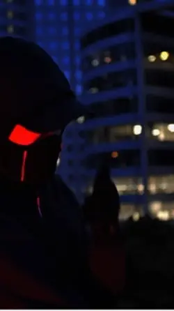 Virus -Danny Glover