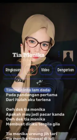 Dhek Tia Monica
