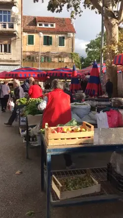 Tradisional Market