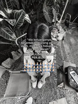 Dia keluarganya 