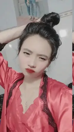 vậy sao em không 