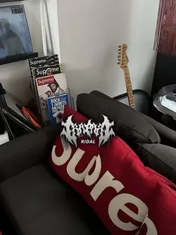 jj mysterius girl