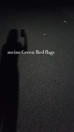 Green Red flag