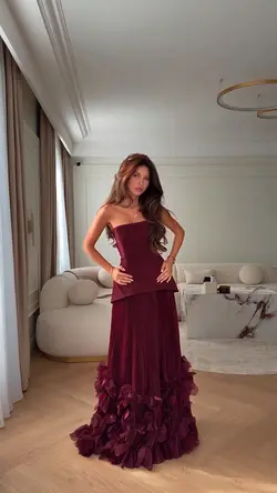 Beautiful in red