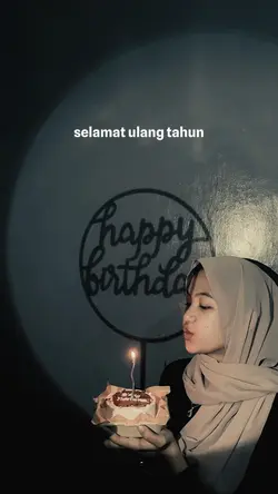 AGUSTUS S NYA APA? 