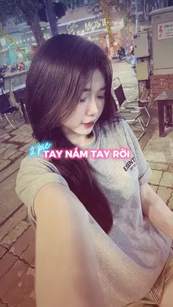 Tay nắm tay rời