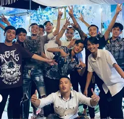 1 ảnh ae 