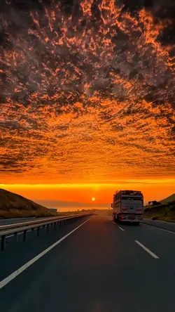 8 clips road trip 