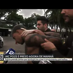 MC POZE