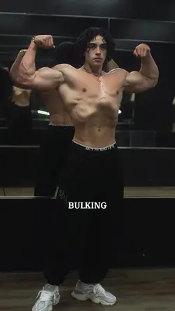 BULKING VS CUTTING