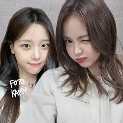 Foto bareng Carmen