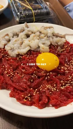 I like to eat ✨