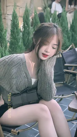 Nhẹ nhàng + Màu 