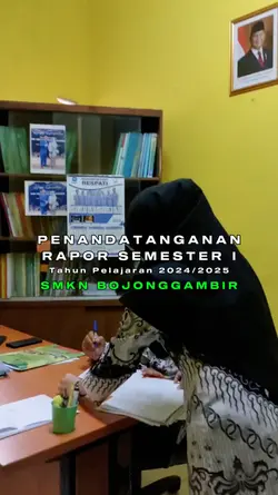 pembagian rapor 