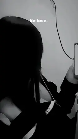 NO FACE: 