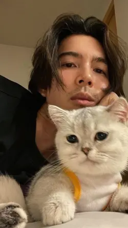 1video/5photo
