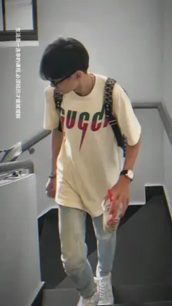 1 ảnh nhạcc trunggg
