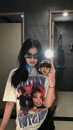 primadona girl 
