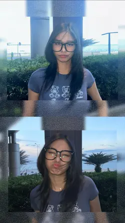 2 PICS FRAME