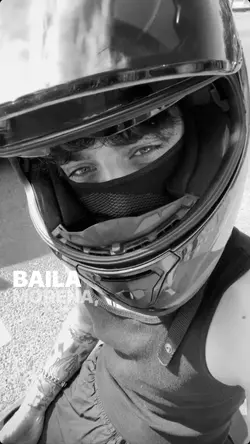 Song: Dale moreno