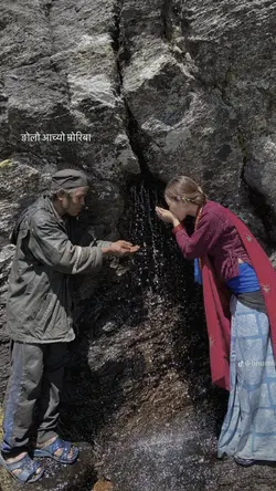 ङ मोरेरी ङोलो आच्यो म्रोरिबा ।