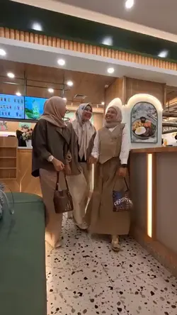 candid