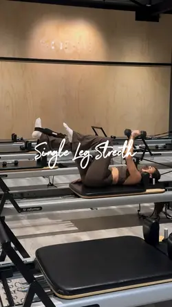 single leg stretch