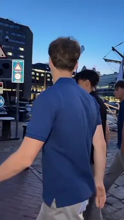 1 CLIPS SLOWMO