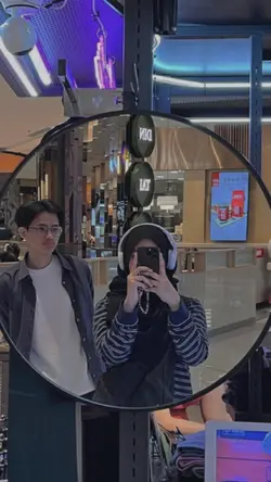 DJ Everyone Nose