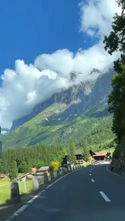 andekhi adjaani