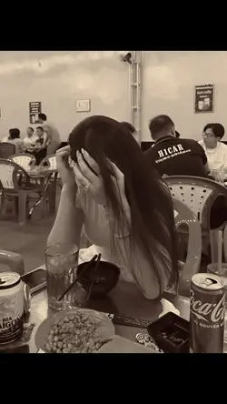 1 ảnh ~ màu 