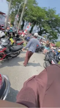Menutup aurat
