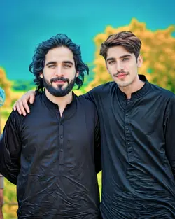 اس کو دنیا میں سب 