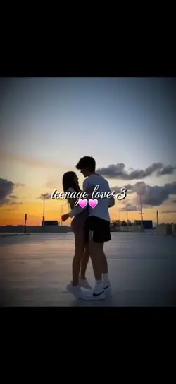 Teenage love🩷