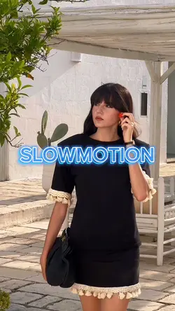 WALKING SLOWMO