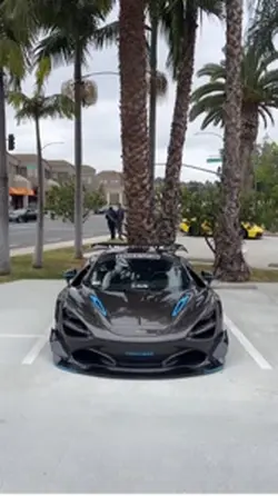 McLaren 765 LT 